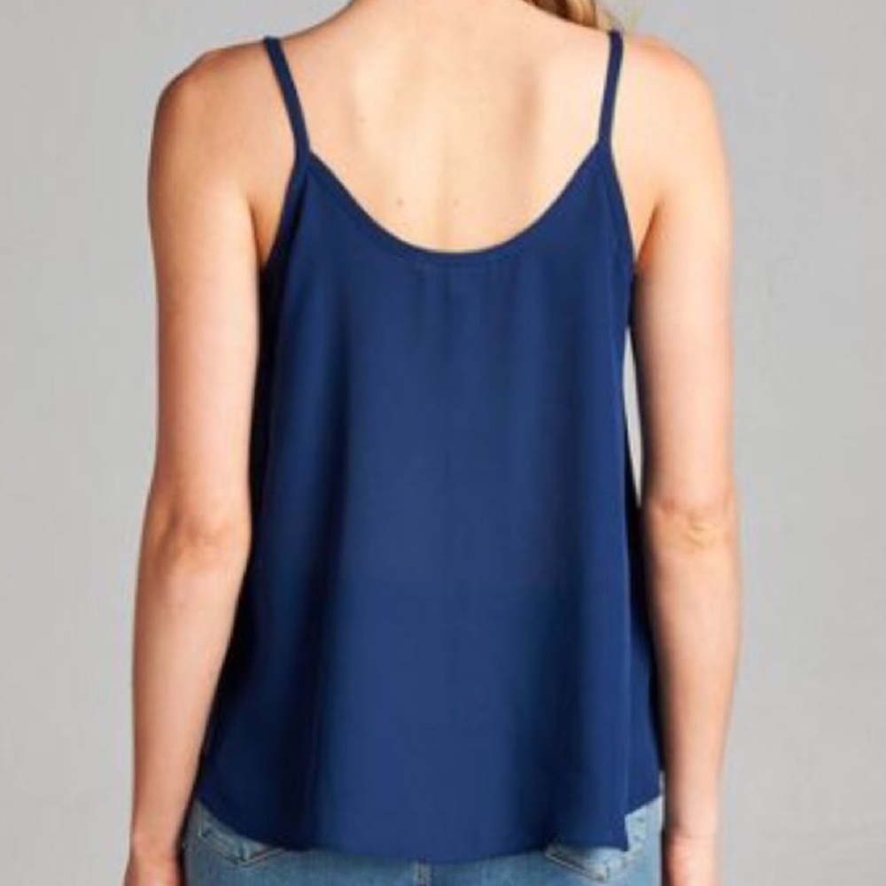 30% OFF 2/MORE Plus 1X LAST SIZE Woven Tank Blue - Picture 3 of 4